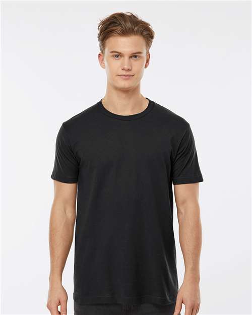 202 - Unisex Fine Jersey T-Shirt