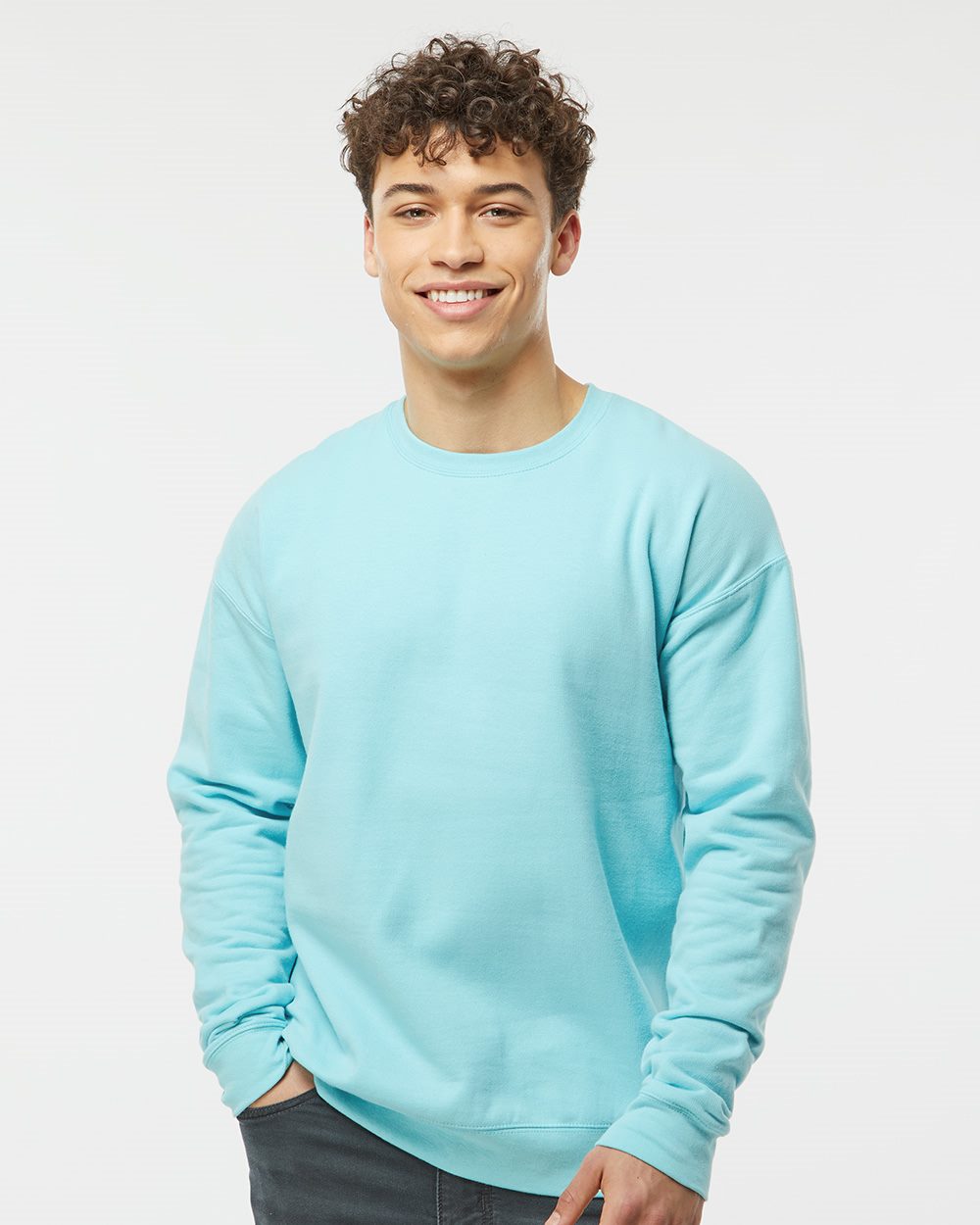 340 - Unisex Fleece Crewneck Sweatshirt